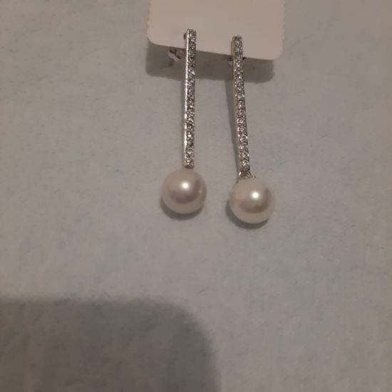 Image de Boucles d'oreilles argentées Strass perle blanche 4 cm