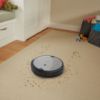 Aspirateur robot Roomba® 698 connecté au Wi-Fi