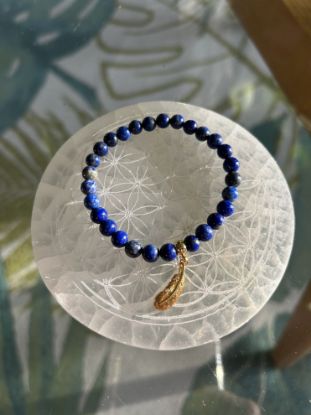 Image de Bracelet Lapis Lazuli  & Plume Dorée