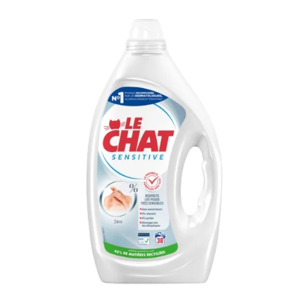 Le Chat sensitive lessive textile animaux & compagnie 38 lavages 1,71 L